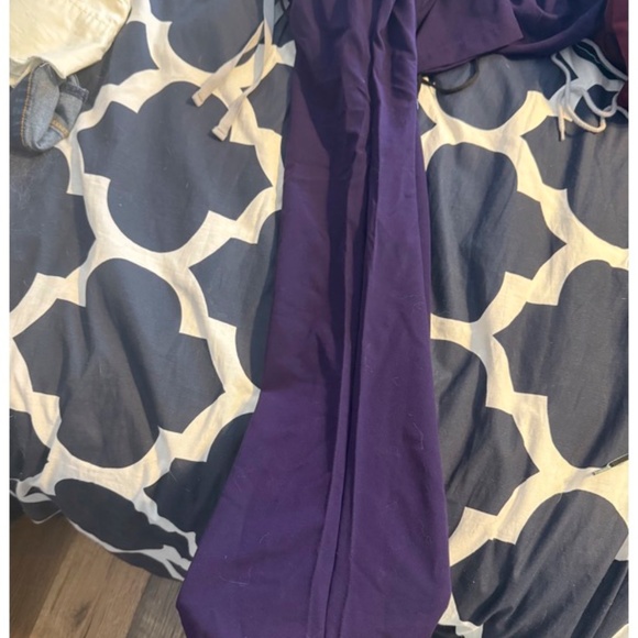 Figs medium dark purple Livingston pants - Picture 2 of 2